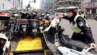 繼禁摩令后,又出臺(tái)禁電動(dòng)車(chē)令,網(wǎng)友 為啥每次中招的都是窮人